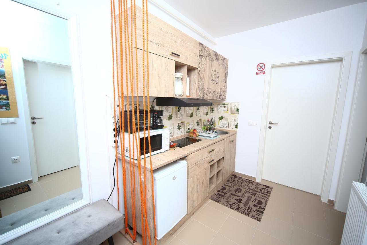 B&M Apartment Braşov Exterior foto